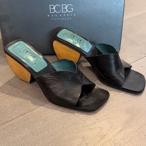 BCBGMaxAzria Black and Tan Mules